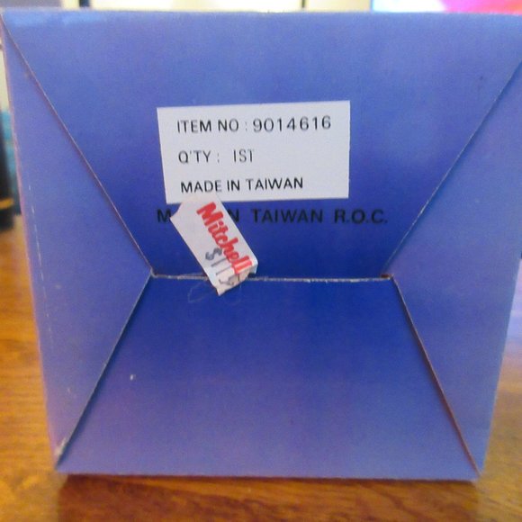 12 light up pumpkin Halloween string along lights - Picture 5 of 9